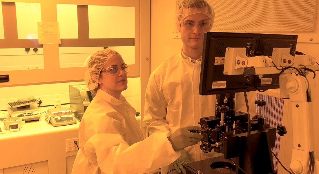 Class-1000 Clean Room