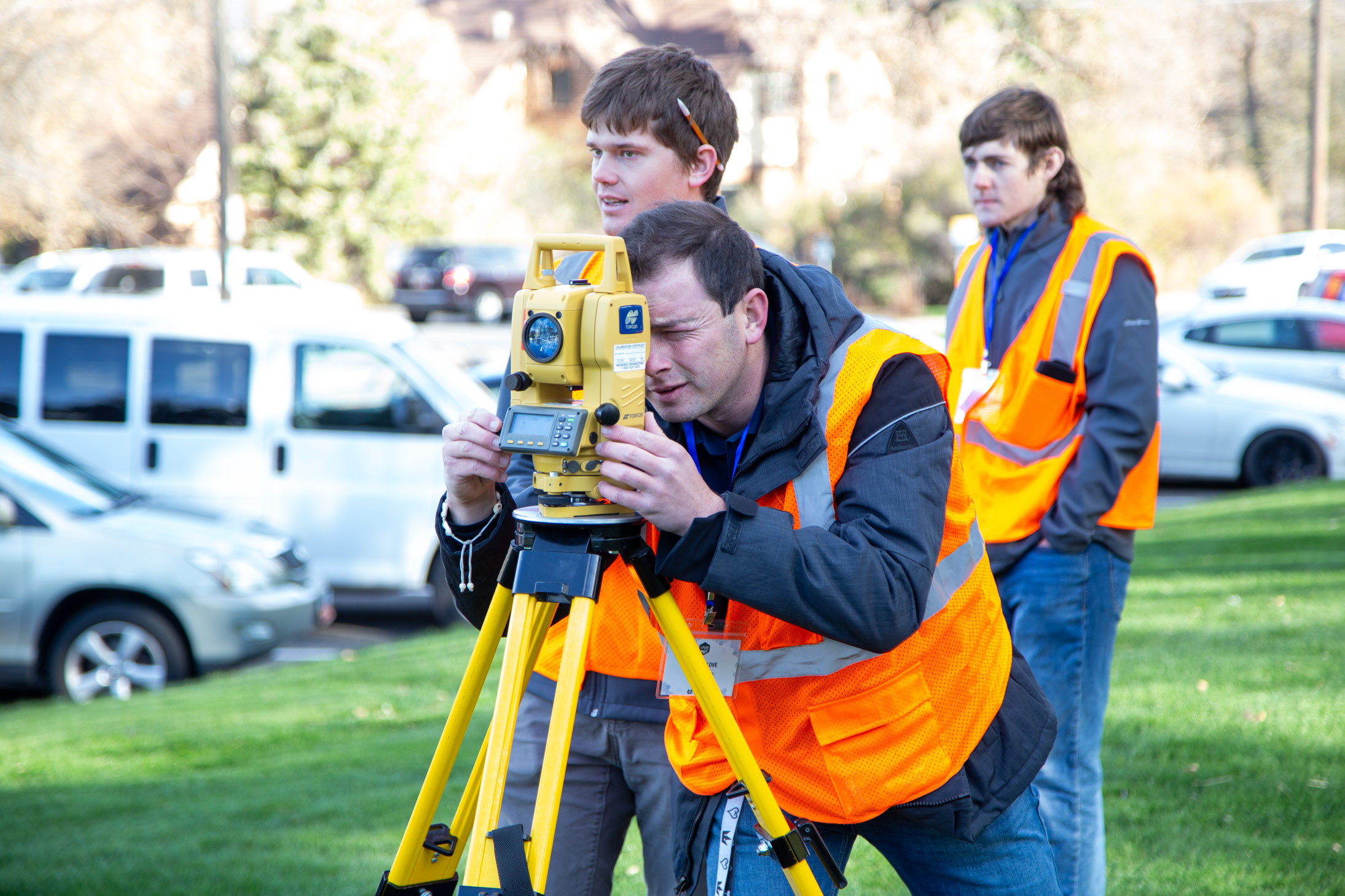 The surveying competition requires students to use standard field equipment and procedures to solve common problems encountered in the industry.